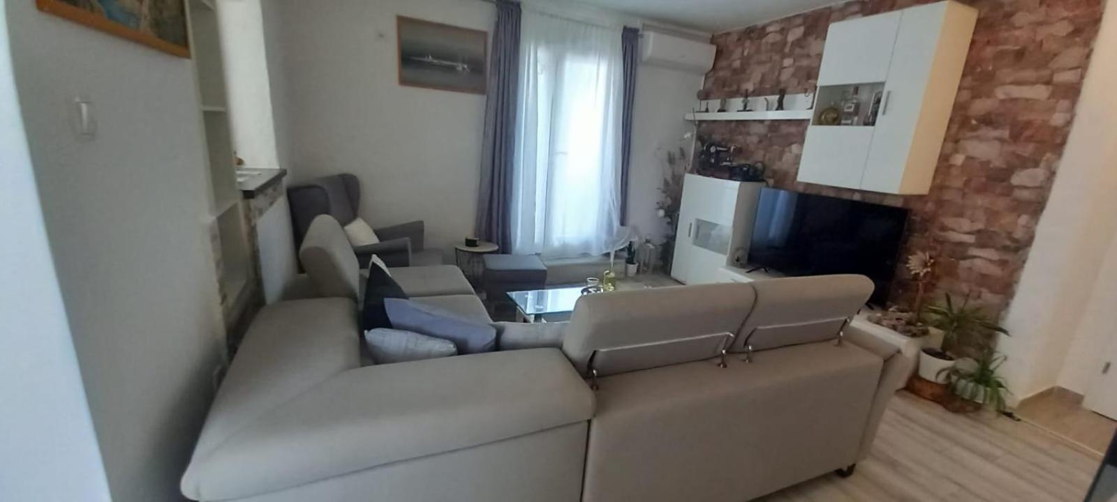 Braavos Apartments Sibenik - Free Parking - Marina 100M Номер фото